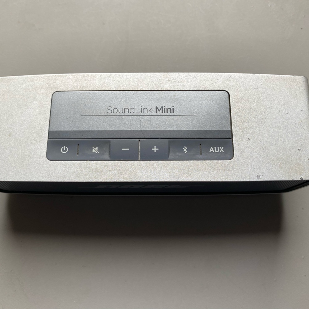 Bose SoundLink Mini Bluetooth Speaker - Gray